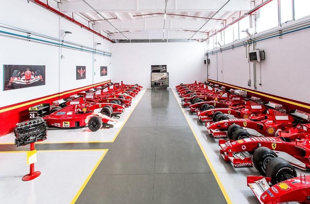 La Casa Del Parco Ferrari Apartment Modena Exterior foto